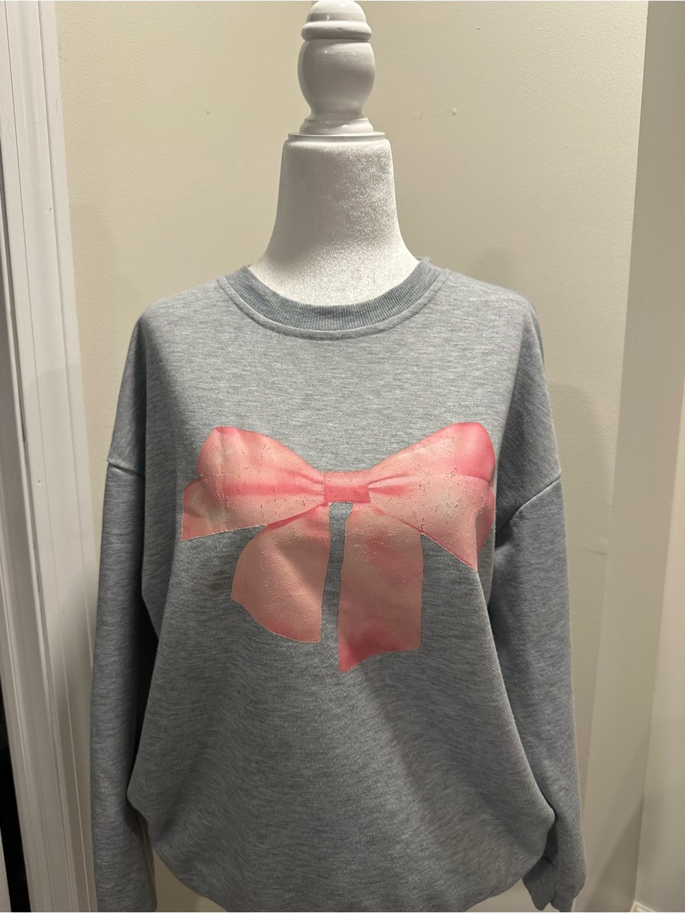Gray Pink Bow Graphic Crewneck Sweatshirt XL Coquette - Picture 5 of 9